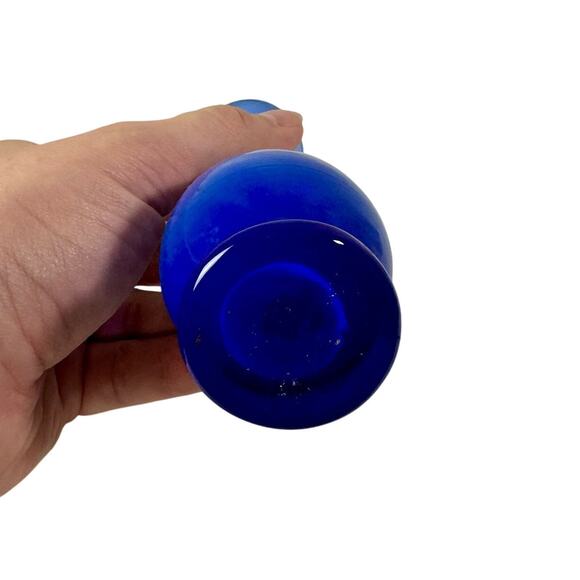VTG Cobalt Blue Blown Glass 6" Tall Bud Vase With Clear Handles Decor Modern - Picture 5 of 7